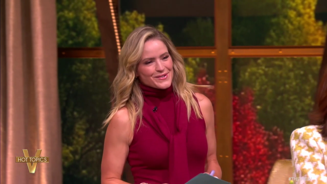 The View S29E05 2025-09-12-1100 (10).png