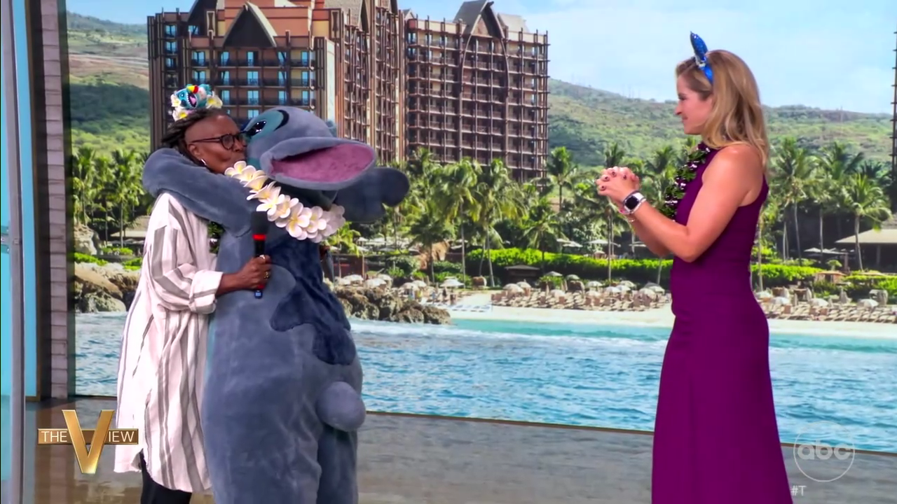 The View S29E07 2025-09-16-1100 (40).png