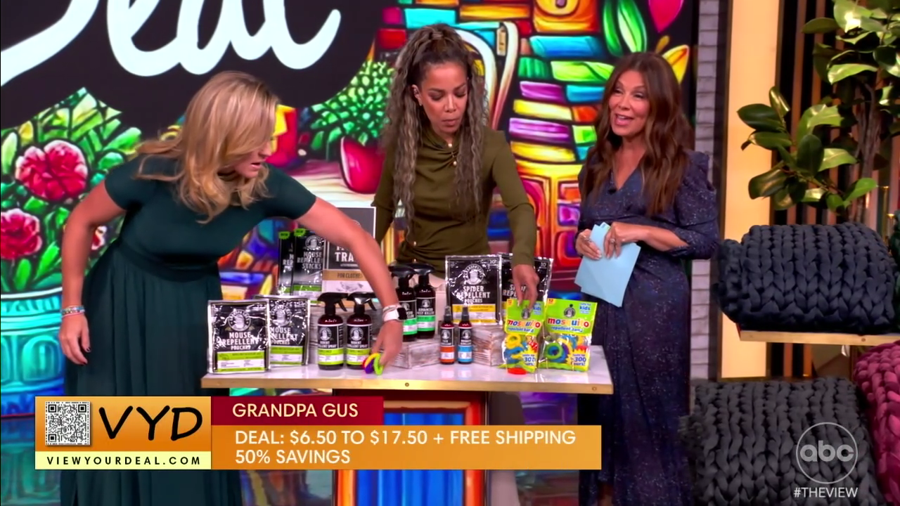 The View S29E10 2025-09-19-1100 (33).png