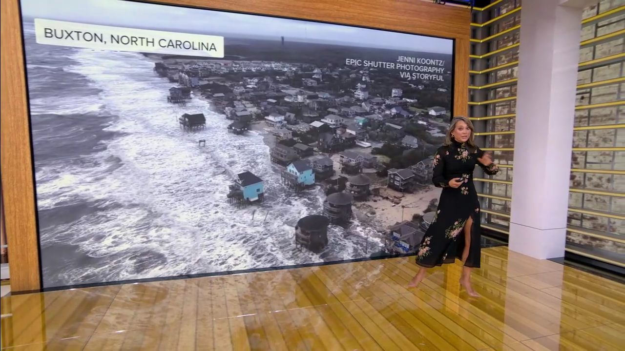 Good Morning America 2025-10-30-0700 (18).png