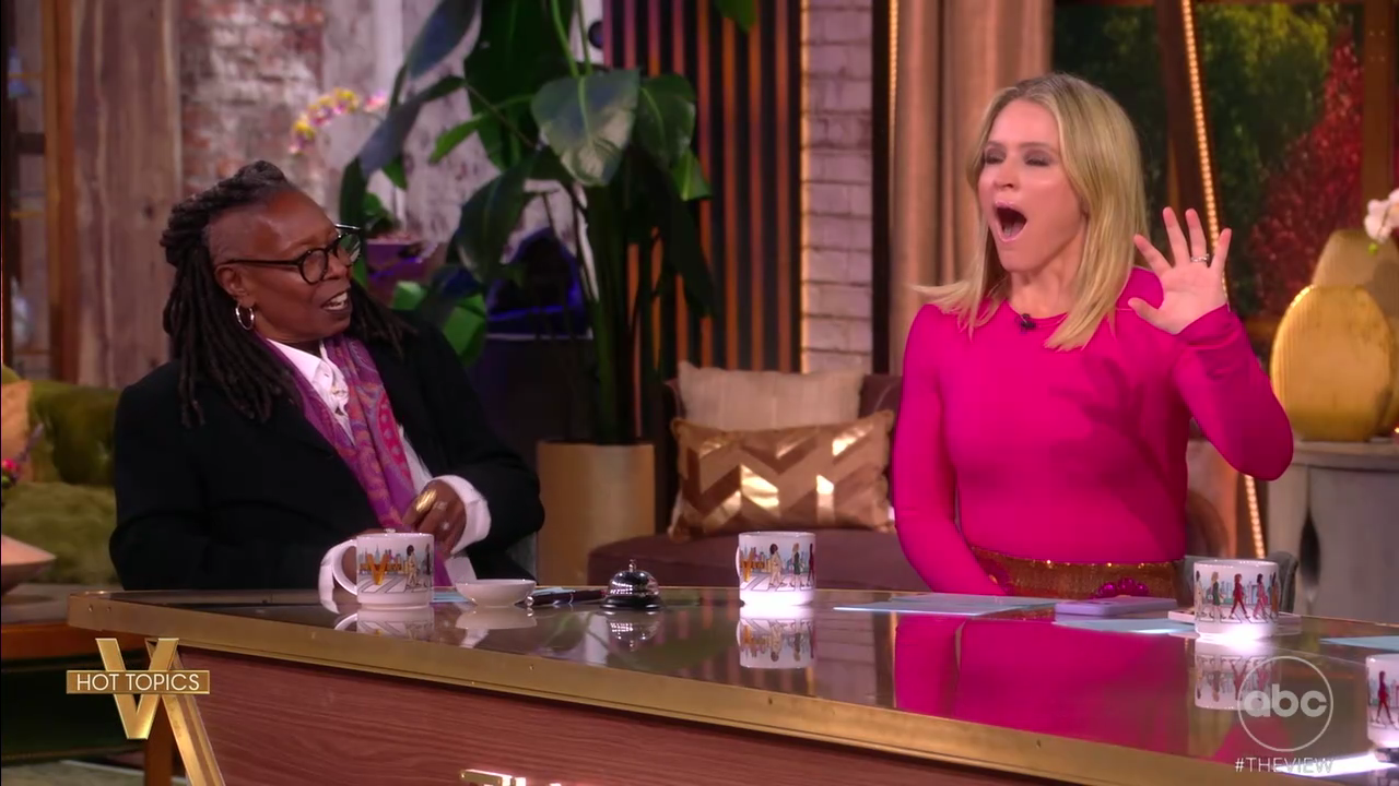 The View S29E46 2025-11-10-1100 (24).png