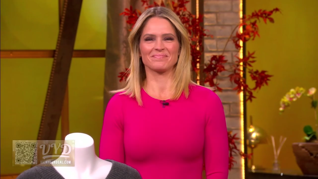 The View S29E46 2025-11-10-1100 (25).png