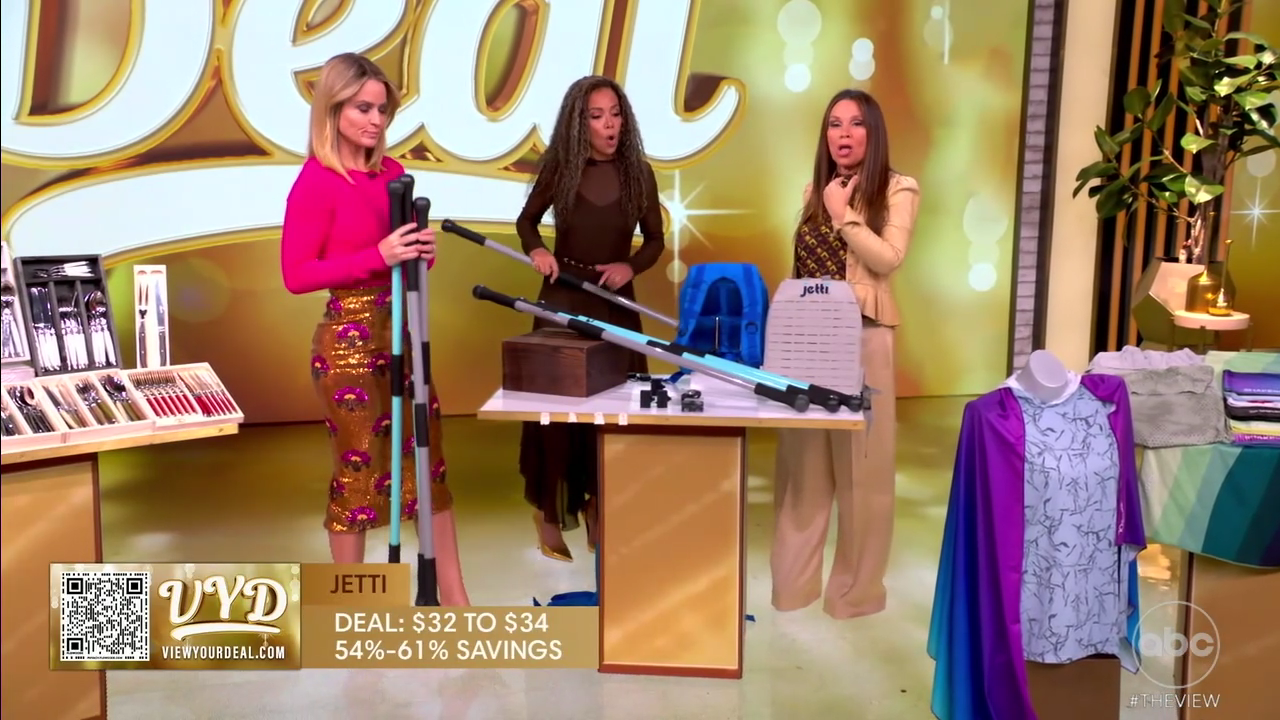 The View S29E46 2025-11-10-1100 (46).png