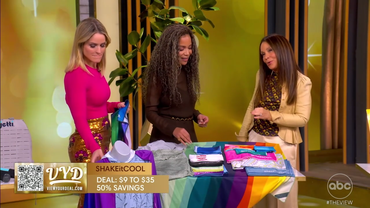 The View S29E46 2025-11-10-1100 (63).png