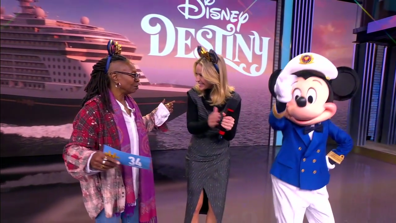 The View S29E47 2025-11-11-1100 (36).png