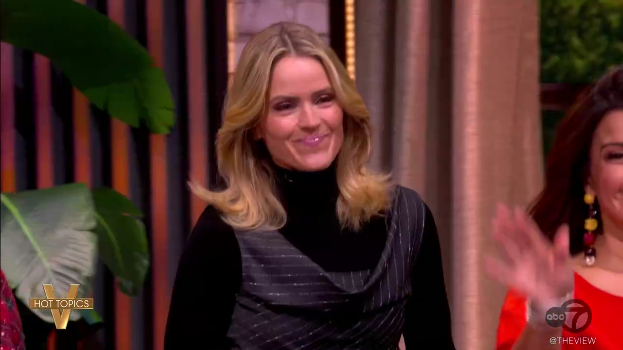 The View S29E47 2025-11-11-1100 (08).png