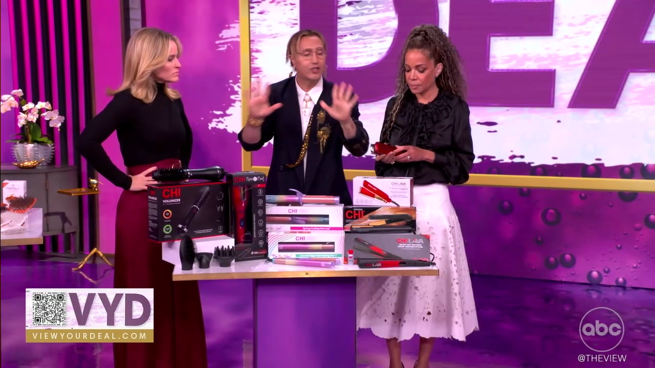 The View S29E48 2025-11-12-1100 (26).png
