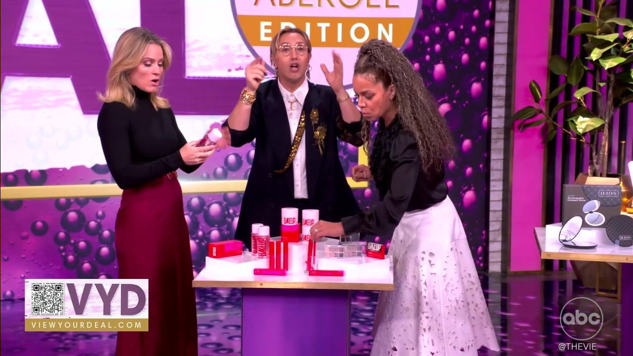 The View S29E48 2025-11-12-1100 (32).png