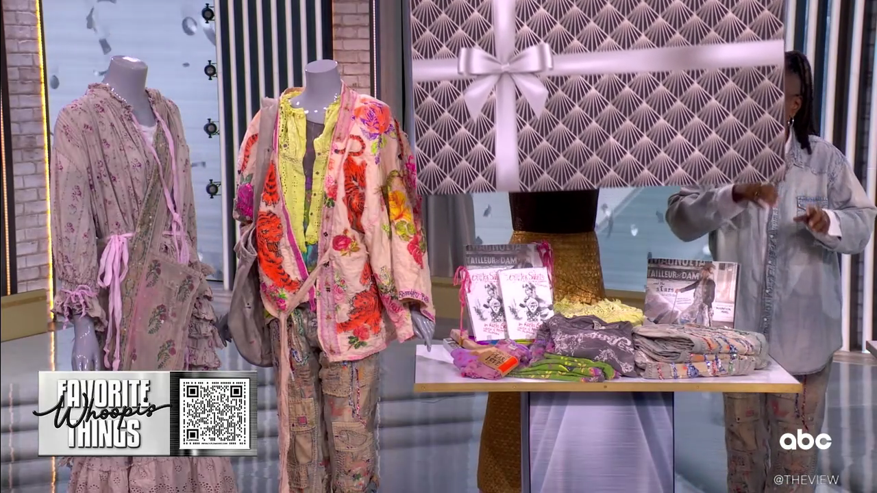 The View S29E49 2025-11-13-1100 (19).png