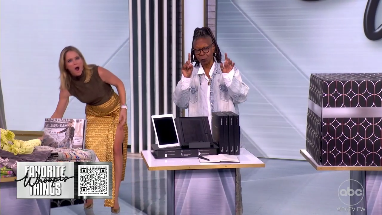 The View S29E49 2025-11-13-1100 (27).png