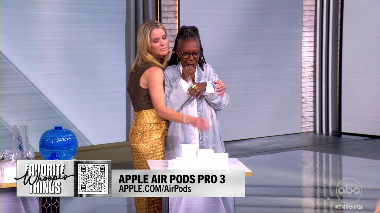 The View S29E49 2025-11-13-1100 (52).png