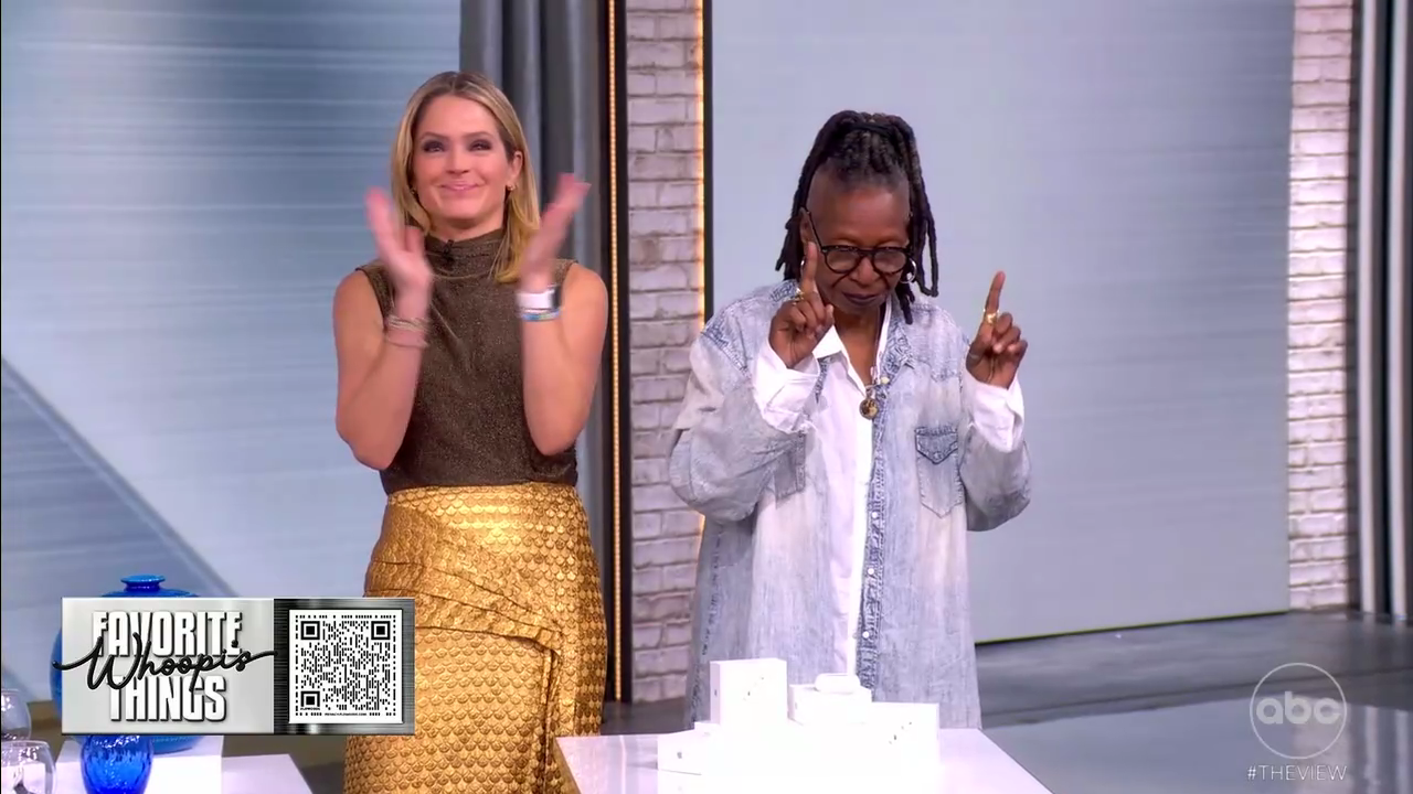 The View S29E49 2025-11-13-1100 (55).png