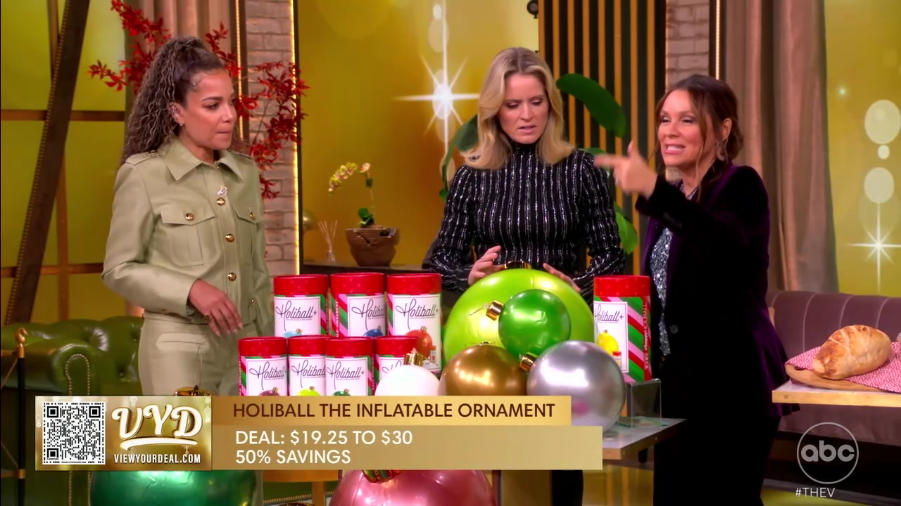 The View S29E51 2025-11-17-1100 (11).png