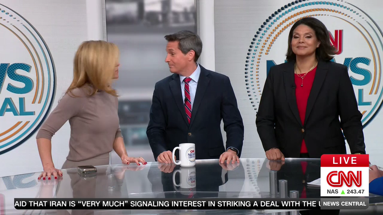 CNN News Central 2025-11-19-0900 (07).png