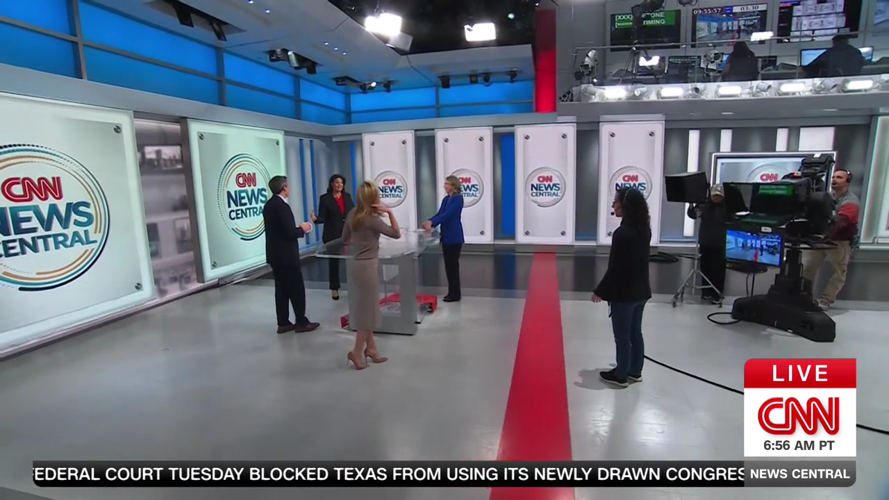CNN News Central 2025-11-19-0900 (10).png