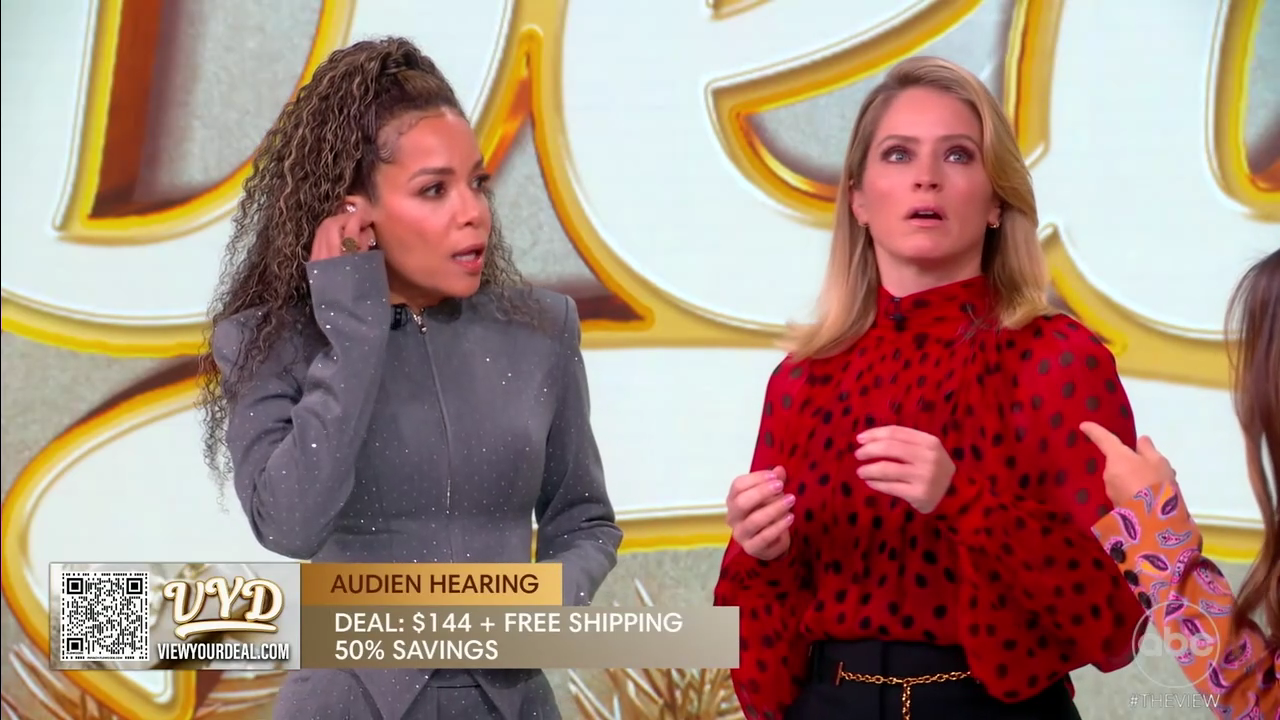 The View S29E53 2025-11-19-1100 (26).png
