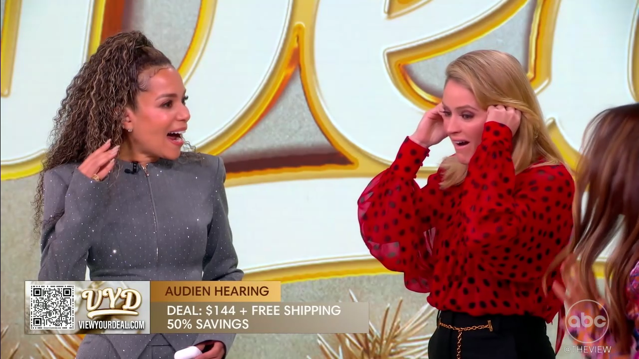 The View S29E53 2025-11-19-1100 (32).png