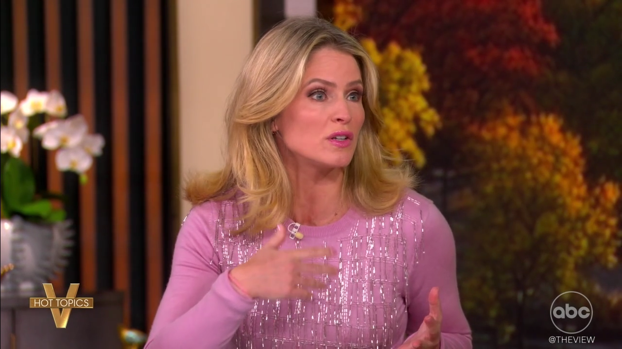 The View S29E54 2025-11-20-1100 (08).png