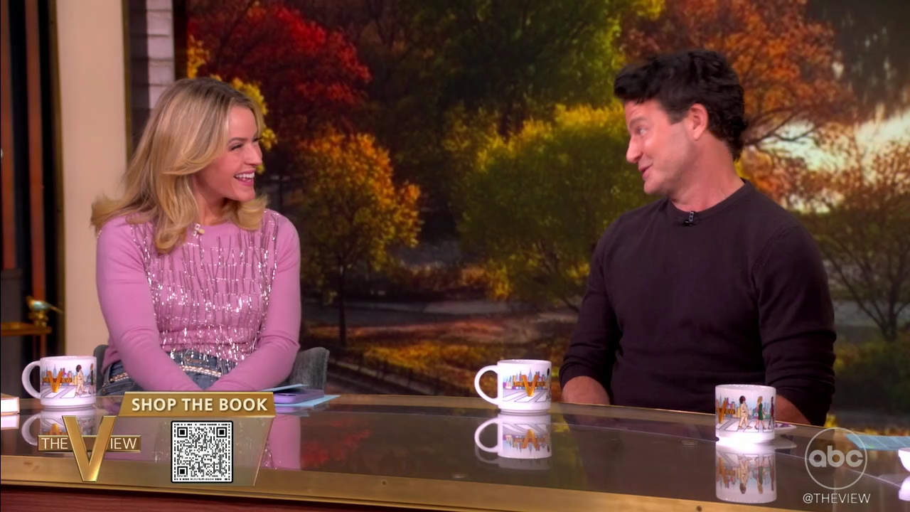 The View S29E54 2025-11-20-1100 (32).png