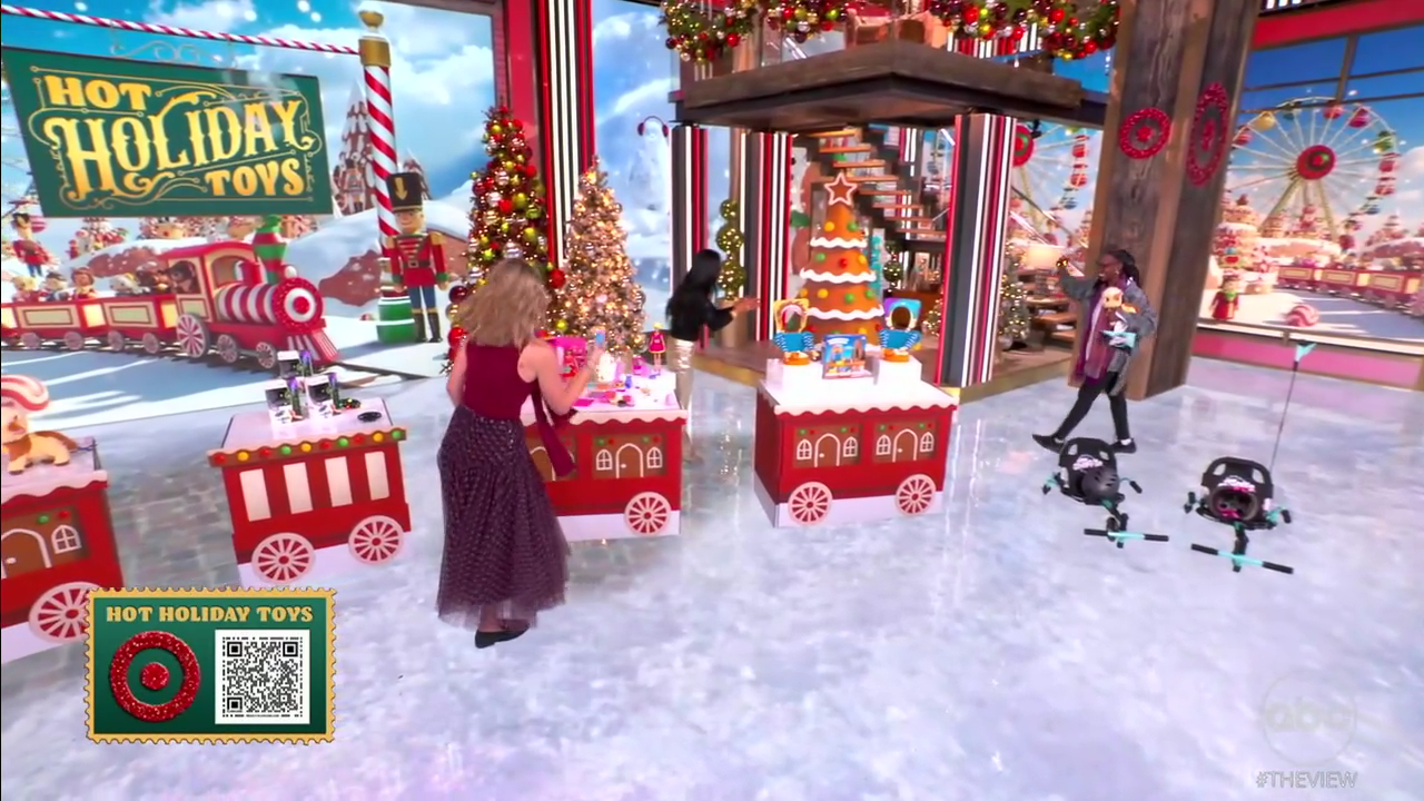 The View S29E62 2025-12-04-1100 (45).png