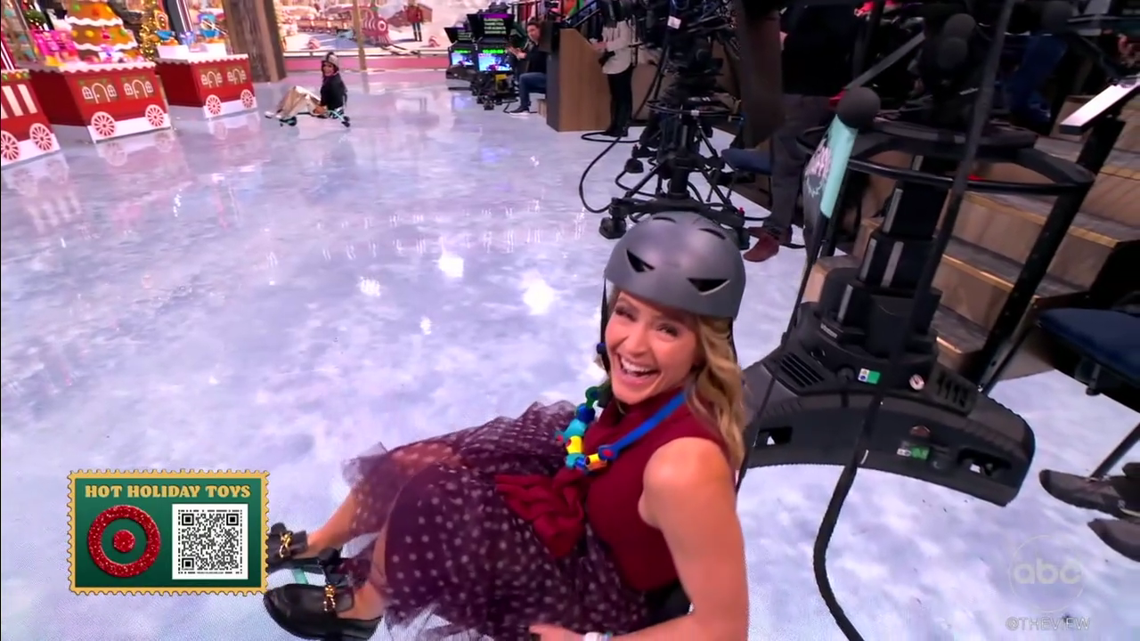 The View S29E62 2025-12-04-1100 (61).png