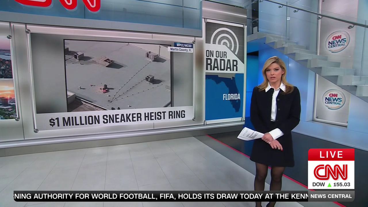 CNN News Central 2025-12-05-0900 (29).png