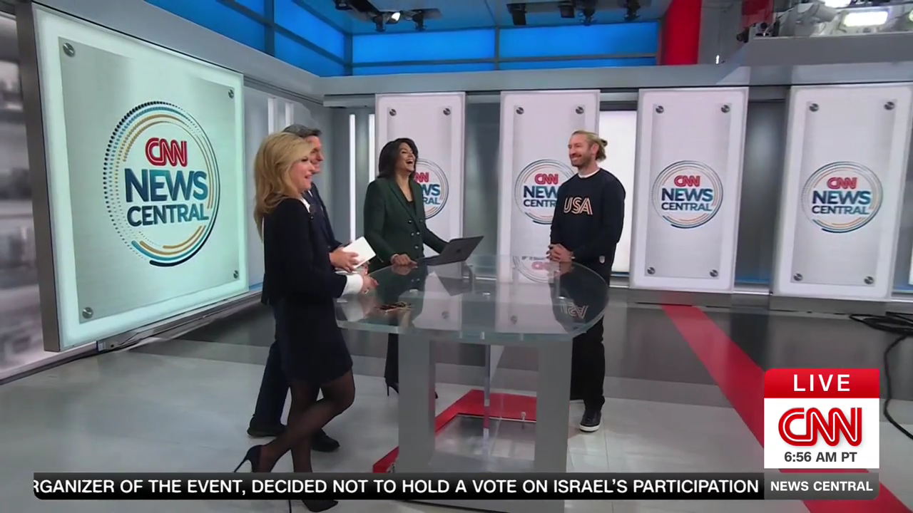 CNN News Central 2025-12-05-0900 (36).png