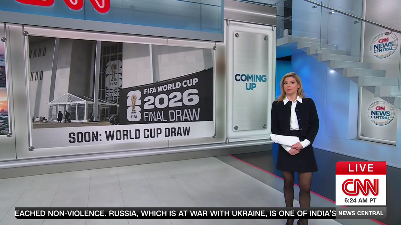 CNN News Central 2025-12-05-0900 (15).png