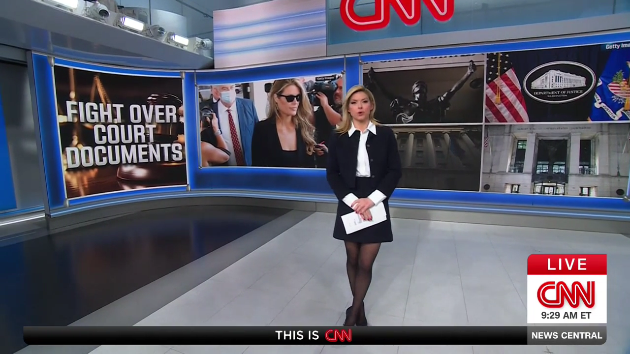CNN News Central 2025-12-05-0900 (17).png