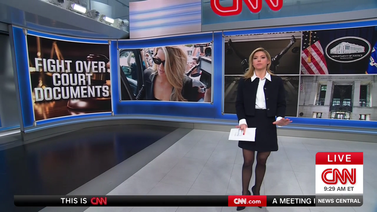 CNN News Central 2025-12-05-0900 (18).png