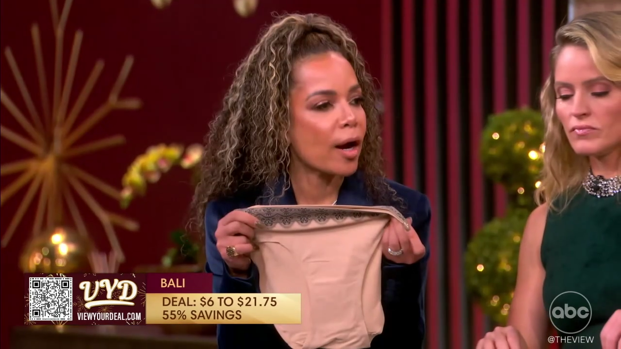 The View S29E63 2025-12-05-1100 (25).png