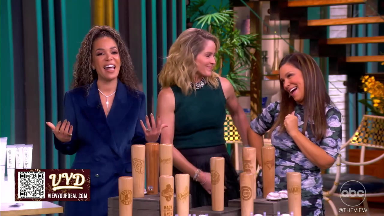 The View S29E63 2025-12-05-1100 (30).png