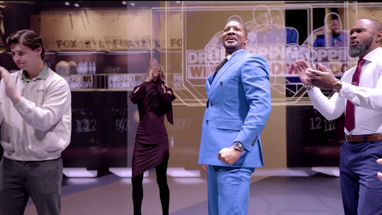 FOX NFL Kickoff 2025-12-07-1100 (14).png