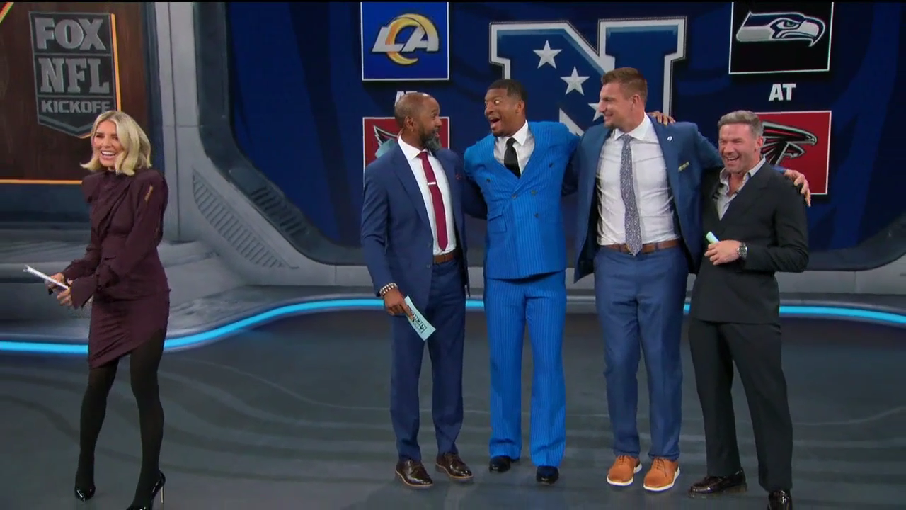 FOX NFL Kickoff 2025-12-07-1100 (34).png