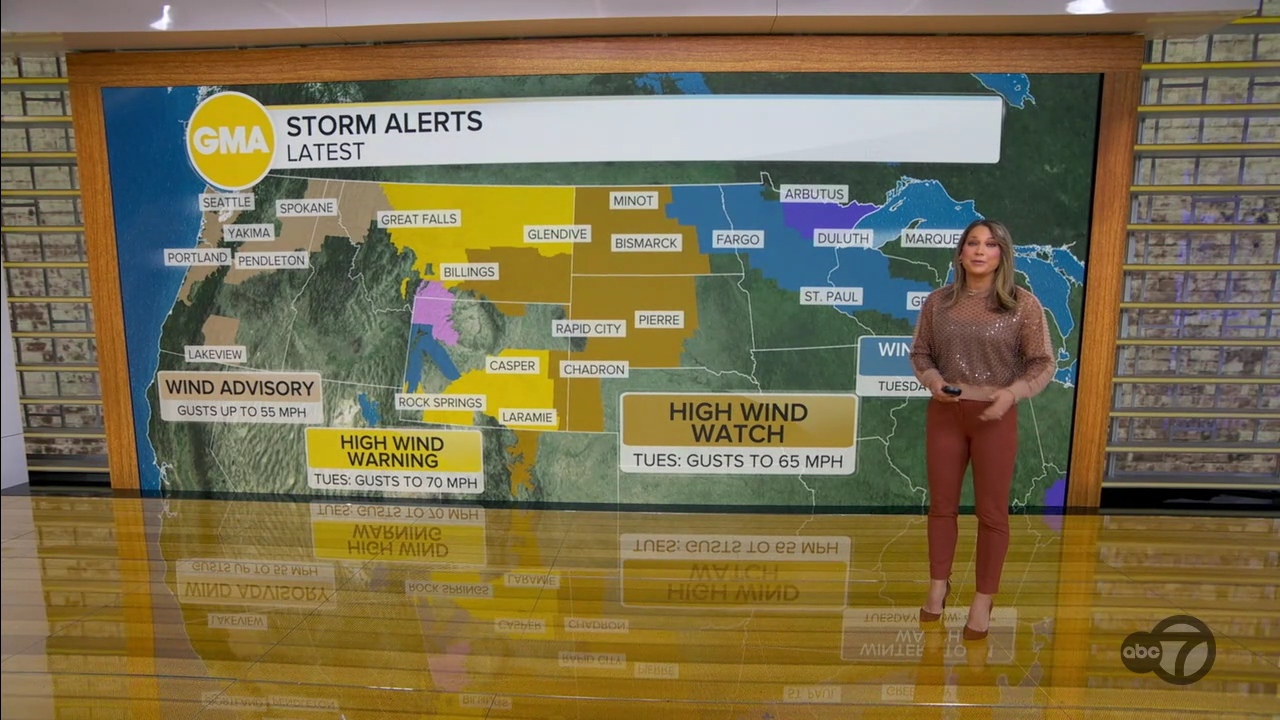 Good Morning America 2025-12-08-0700 (17).png