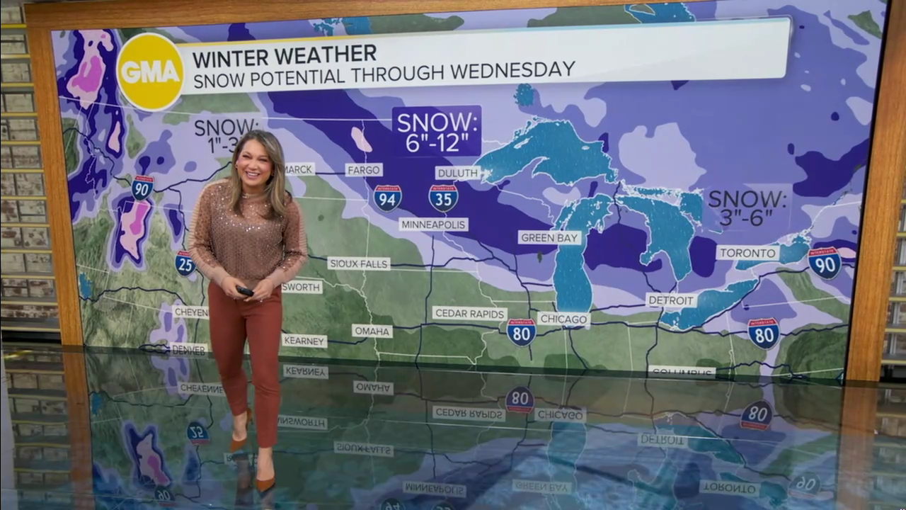 Good Morning America 2025-12-08-0700 (27).png