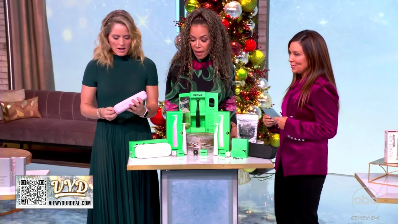 The View S29E64 2025-12-08-1100 (30).png