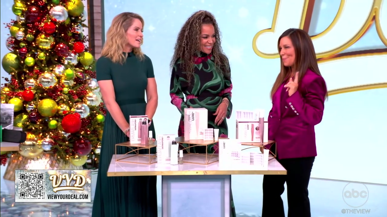 The View S29E64 2025-12-08-1100 (31).png