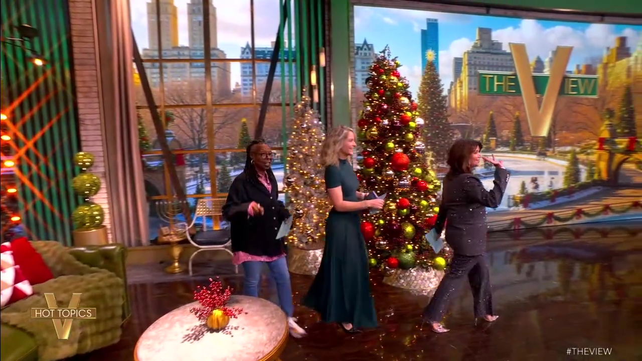 The View S29E64 2025-12-08-1100 (02).png