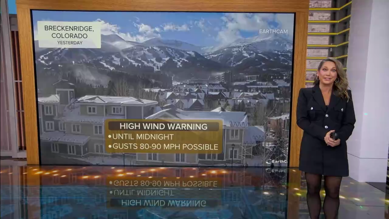 Good Morning America 2025-12-09-0700 (44).png