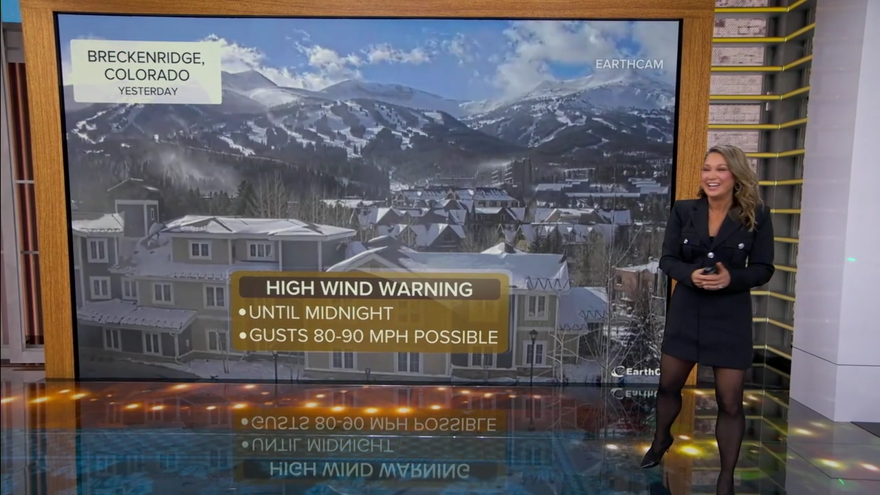 Good Morning America 2025-12-09-0700 (46).png