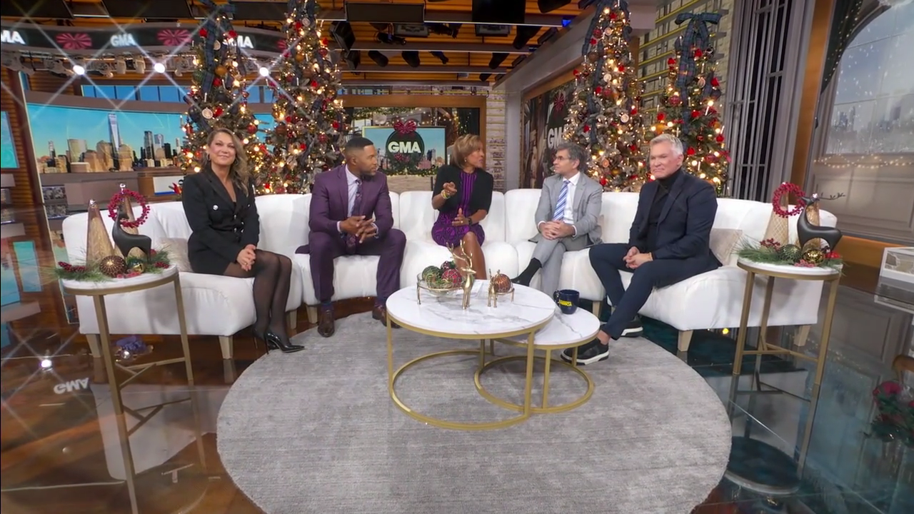 Good Morning America 2025-12-09-0700 (52).png