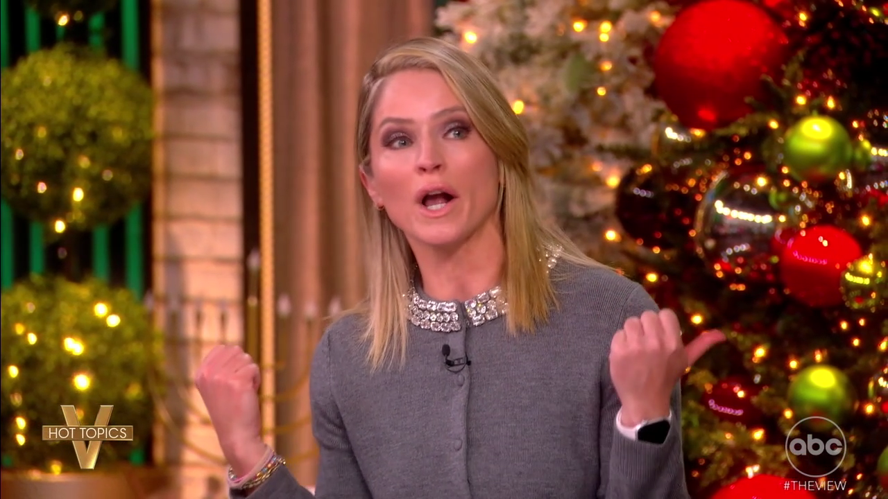 The View S29E65 2025-12-09-1100 (27).png