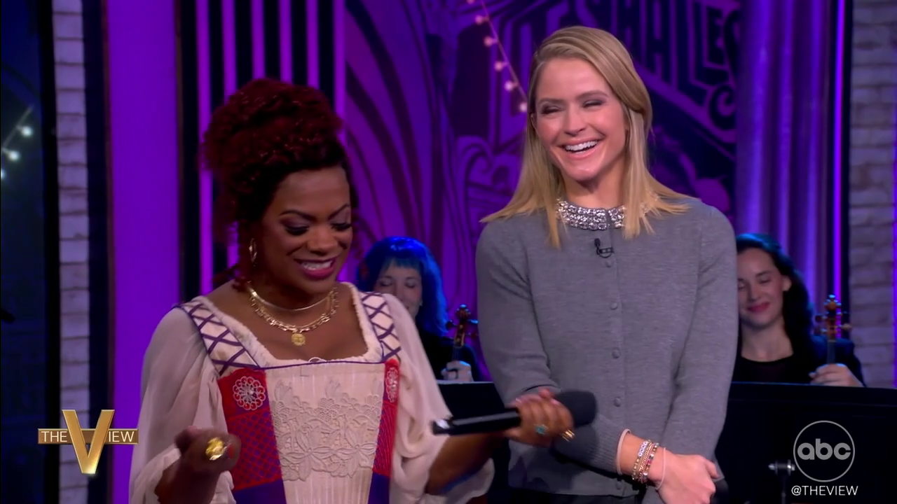 The View S29E65 2025-12-09-1100 (48).png