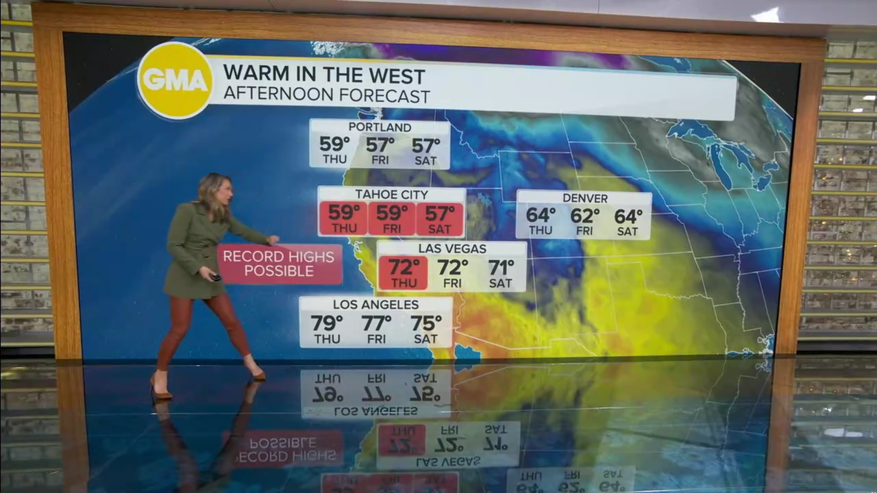 Good Morning America 2025-12-10-0700 (17).png