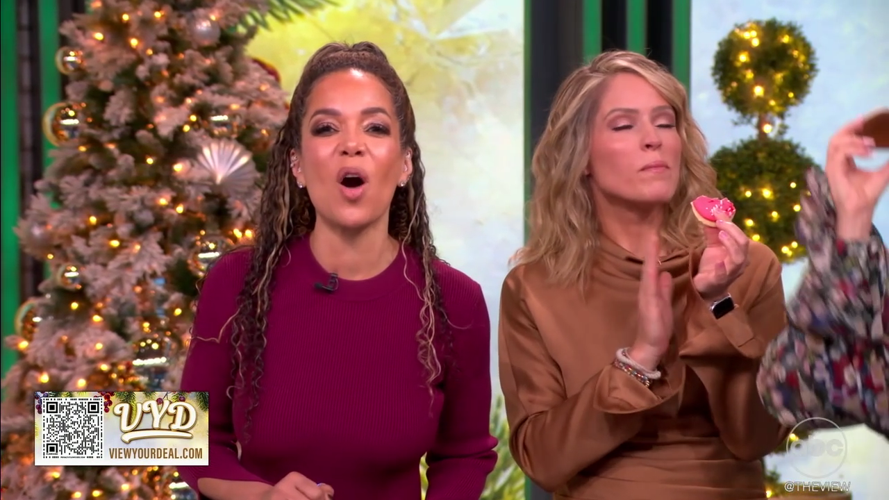 The View S29E66 2025-12-10-1100 (26).png