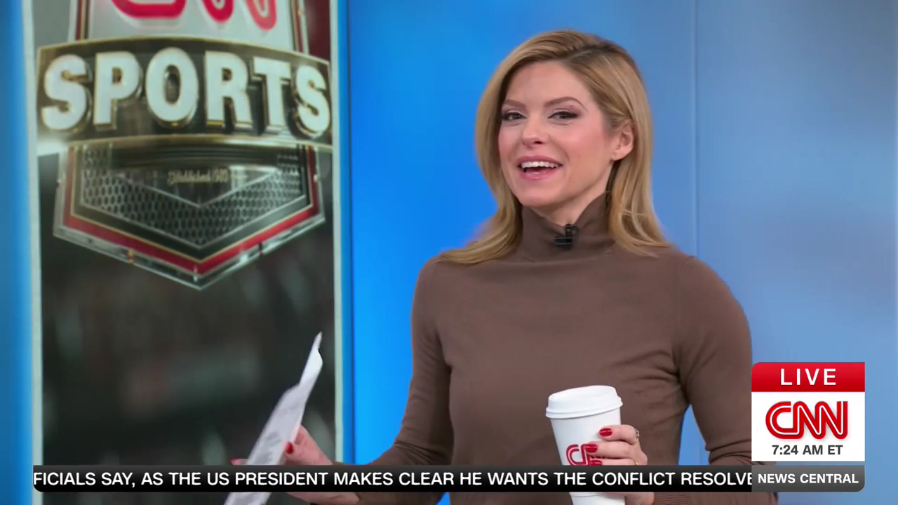 CNN News Central 2025-12-11-0700 (16).png