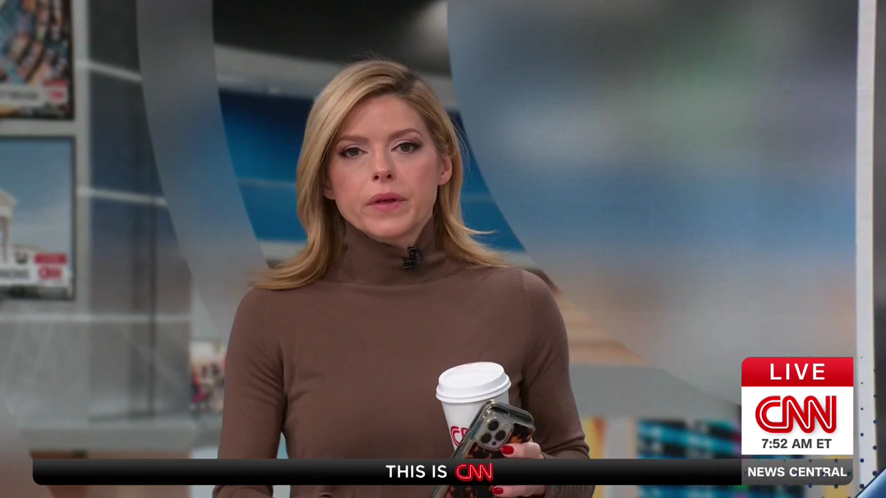 CNN News Central 2025-12-11-0700 (22).png