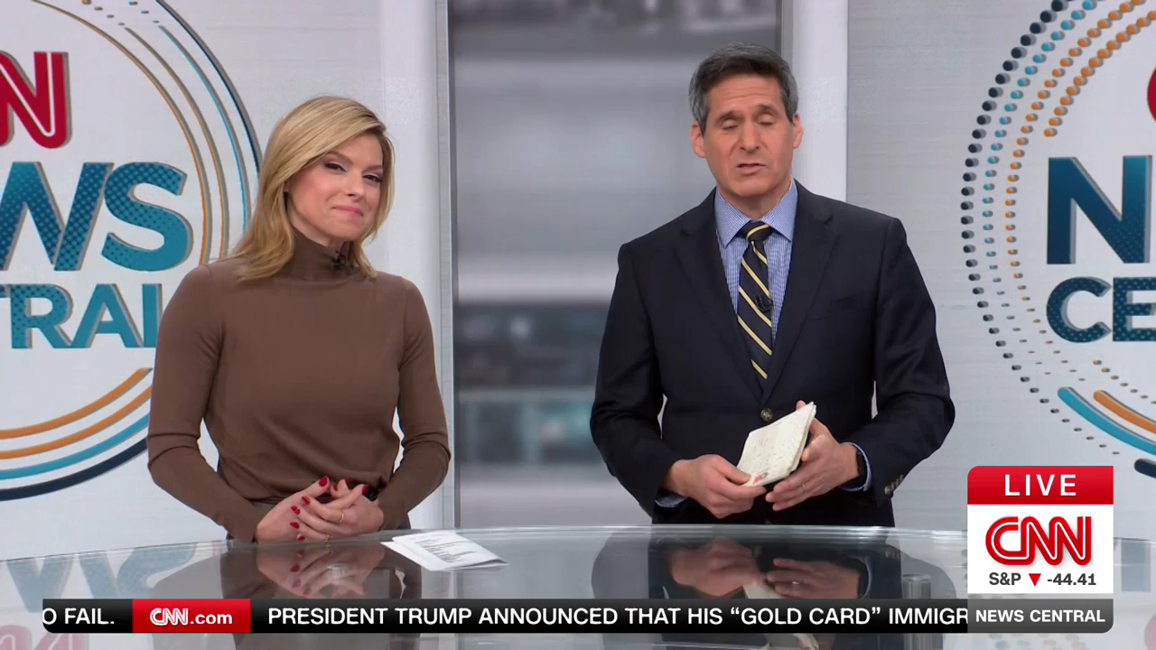 CNN News Central 2025-12-11-0900 (03).png