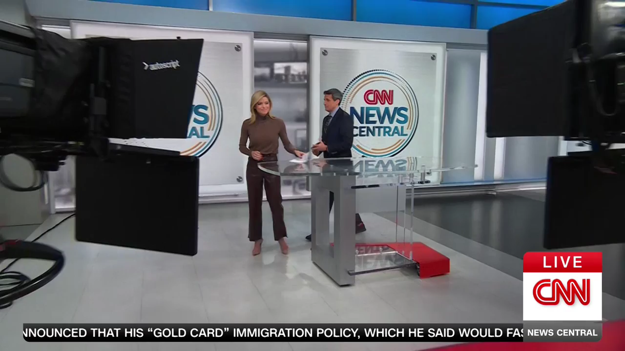 CNN News Central 2025-12-11-0900 (06).png